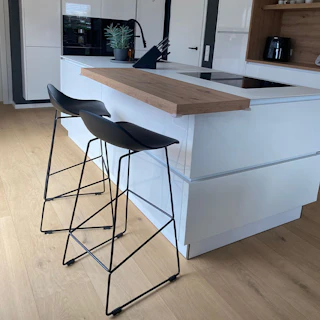 Barkruk Ellen Niklas Güth