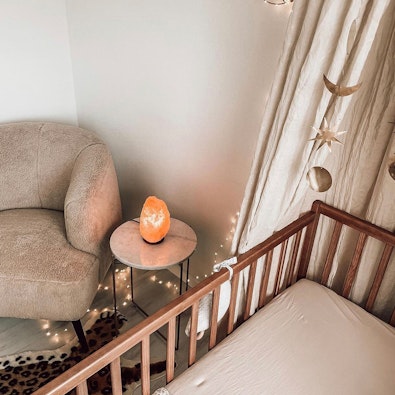 Stoel babykamer billy fauteuil