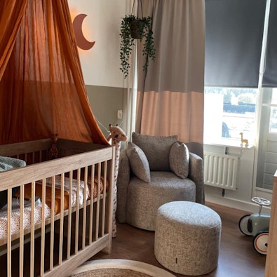 Stoel babykamer1